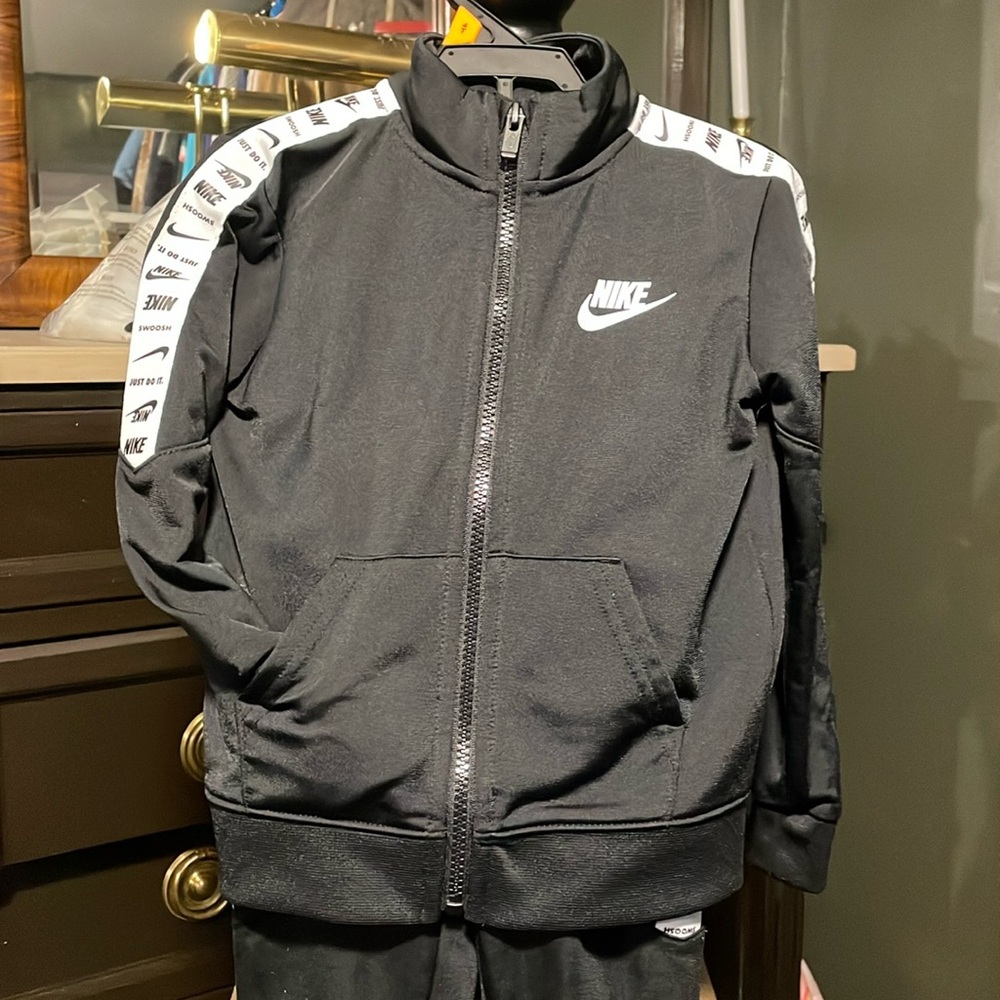 Nike set 3T